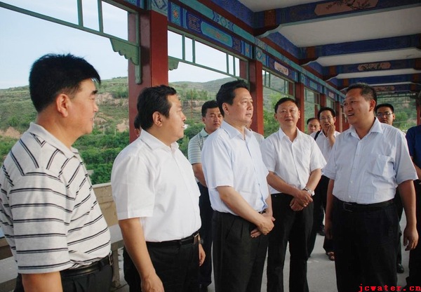 李小鵬常務(wù)副省長(cháng)在汾河水庫調研